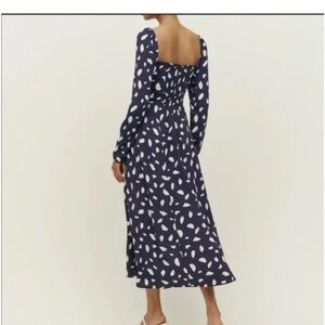 Reformation sigmund dress, navy pattern